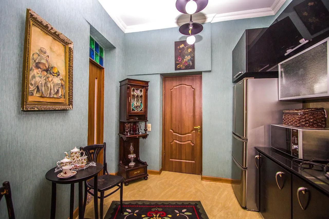 Karalashvili Mansion&Winery In Old Tbilisi Apartment